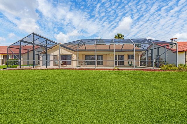 2330 SW 23rd Cranbrook Drive, Boynton Beach, FL 33436