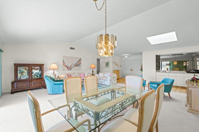 2330 SW 23rd Cranbrook Drive, Boynton Beach, FL 33436