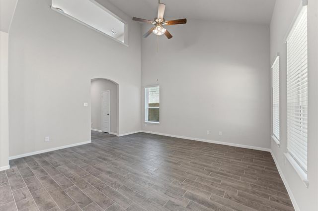 22906 Ephesus Avenue, Tomball, TX 77377