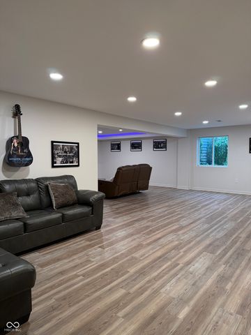 19415 Ketterley Circle, Westfield, IN 46074