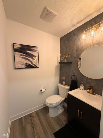 19415 Ketterley Circle, Westfield, IN 46074