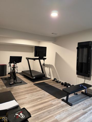 19415 Ketterley Circle, Westfield, IN 46074