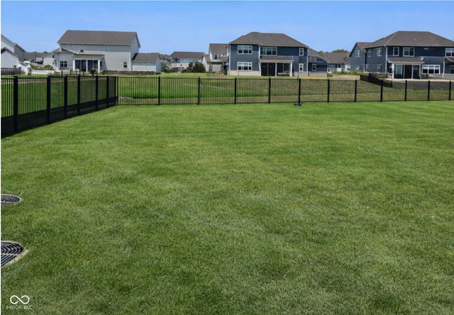 19415 Ketterley Circle, Westfield, IN 46074