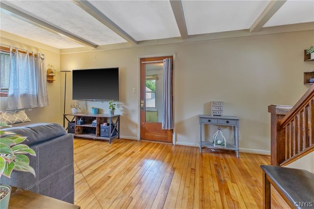 110 Earl Avenue, Salina, NY 13211
