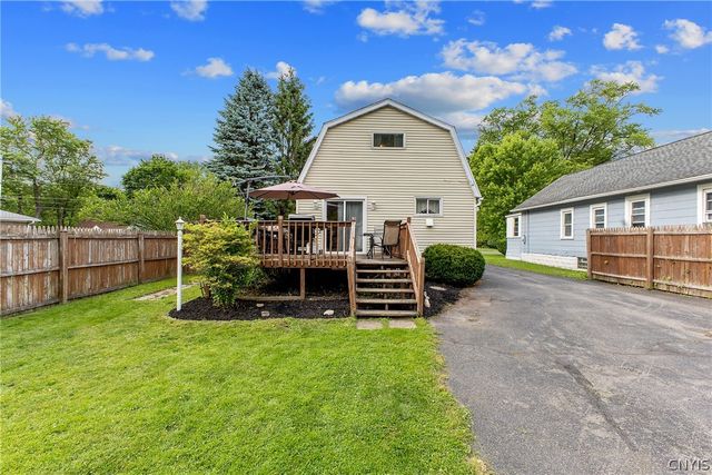 110 Earl Avenue, Salina, NY 13211