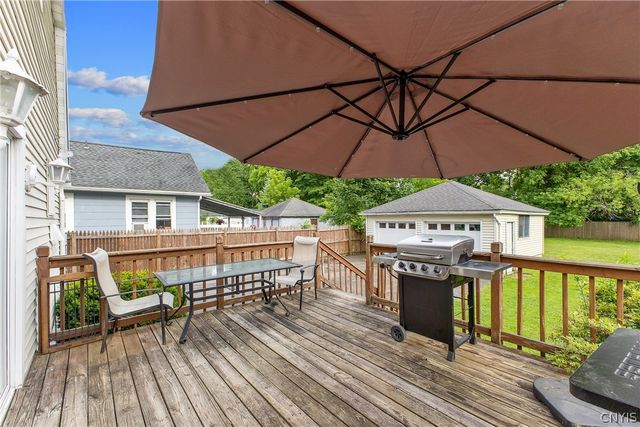 110 Earl Avenue, Salina, NY 13211