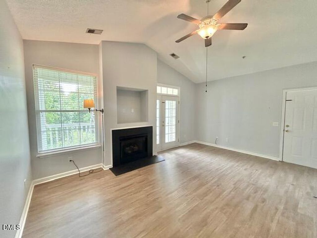 3010 Winston Drive 81, Burlington, NC 27215