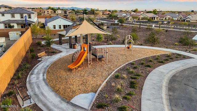 6805 W SPUR Drive, Peoria, AZ 85383