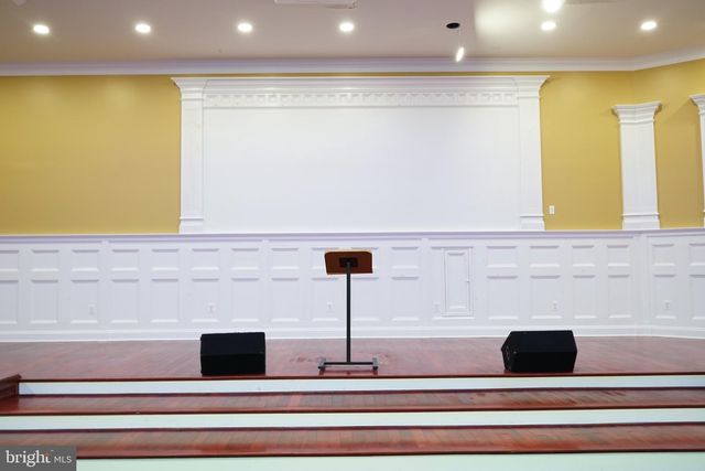 228 N MONTFORD AVE, Baltimore, MD 21224