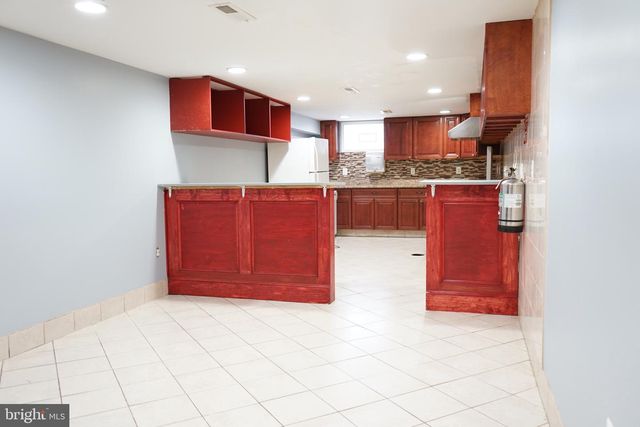 228 N MONTFORD AVE, Baltimore, MD 21224