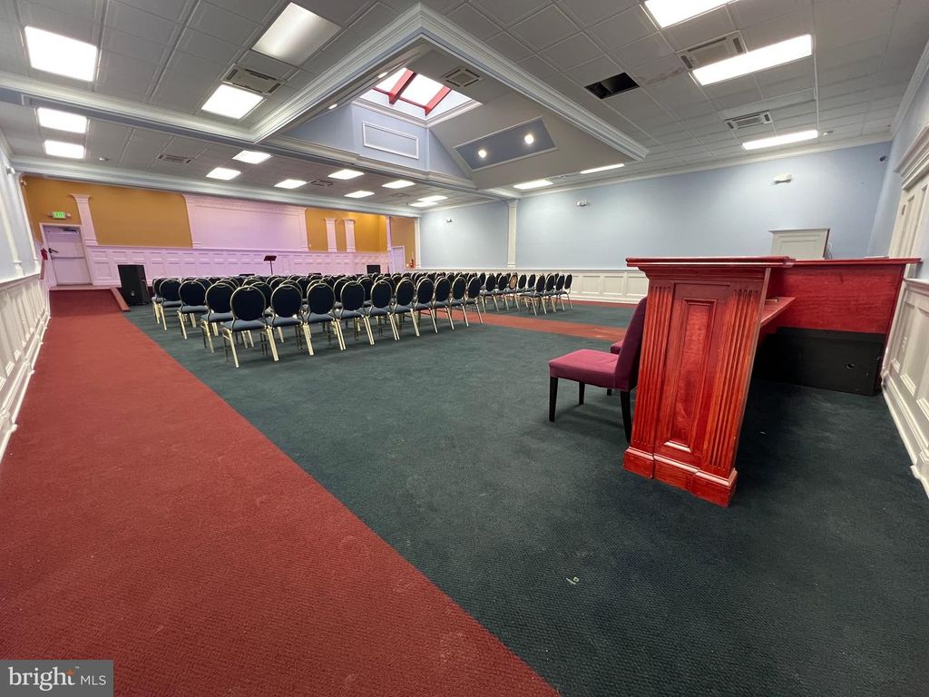 Image 27 of property listing at 228 N MONTFORD AVE, Baltimore, MD 21224