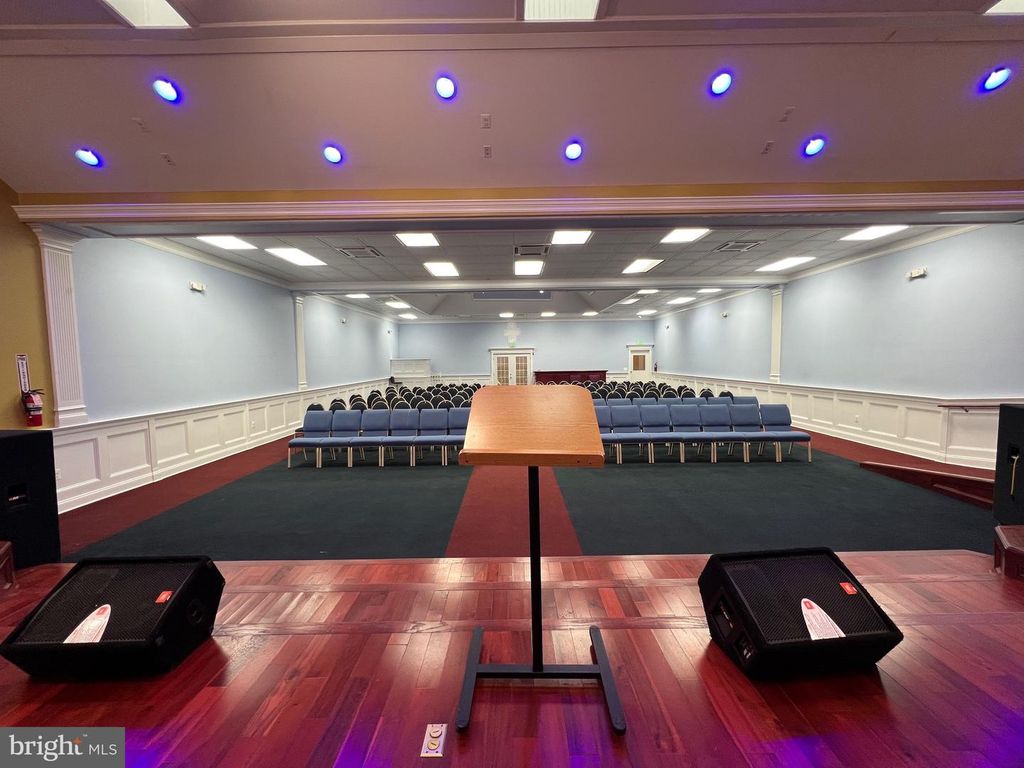 Image 29 of property listing at 228 N MONTFORD AVE, Baltimore, MD 21224