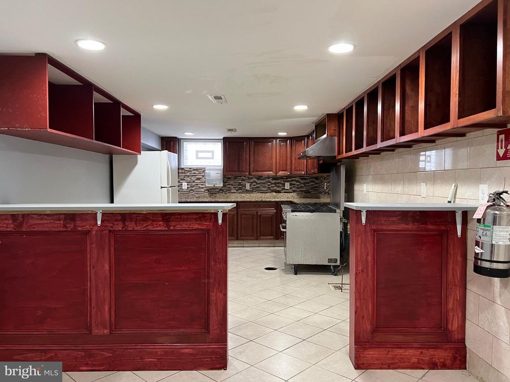 Image 64 of property listing at 228 N MONTFORD AVE, Baltimore, MD 21224