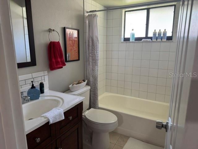 8472 60TH STREET N, Pinellas Park, FL 33781