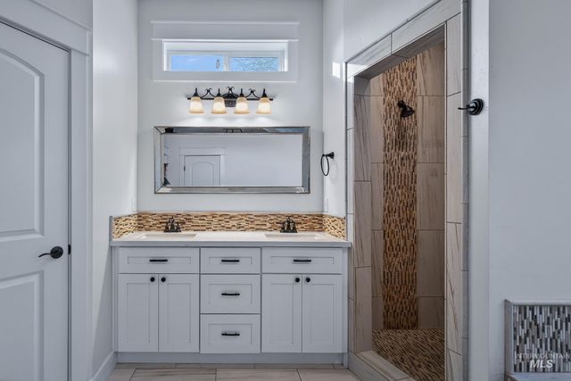 1623 W Young Ave, Nampa, ID 83651
