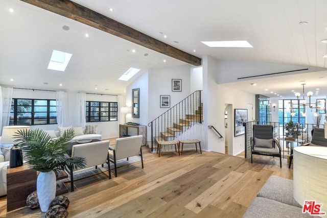 707 Amoroso Place, Venice (los Angeles), CA 90291