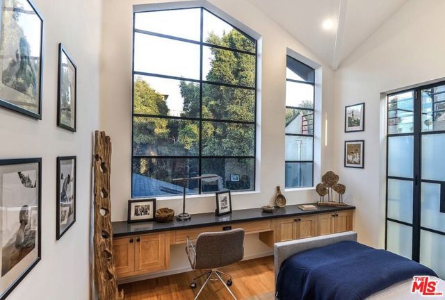 707 Amoroso Place, Venice (los Angeles), CA 90291