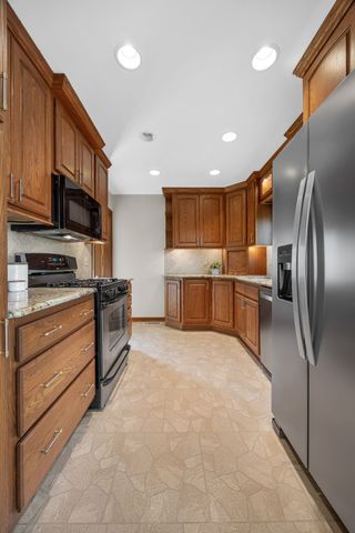 1805 Brockman Avenue, Marion, IA 52302
