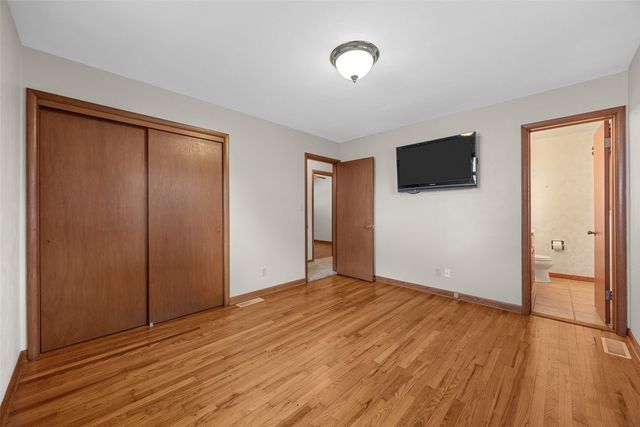 1805 Brockman Avenue, Marion, IA 52302