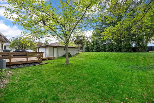 1805 Brockman Avenue, Marion, IA 52302