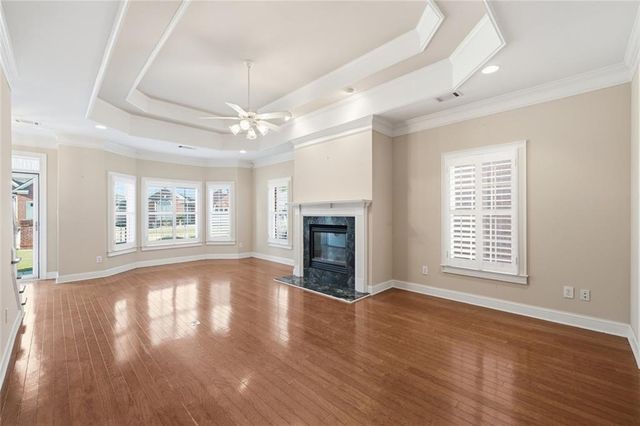 522 Sletten Drive, Lawrenceville, GA 30046