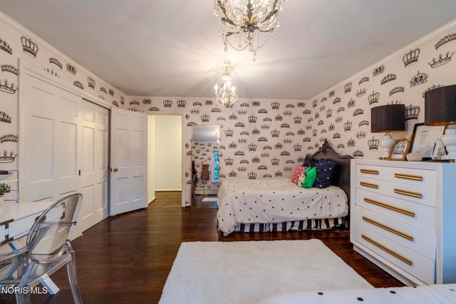 3000 Valley View Drive, Ottawa Hills, OH 43615