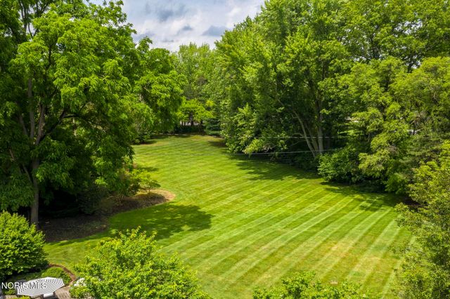 3000 Valley View Drive, Ottawa Hills, OH 43615