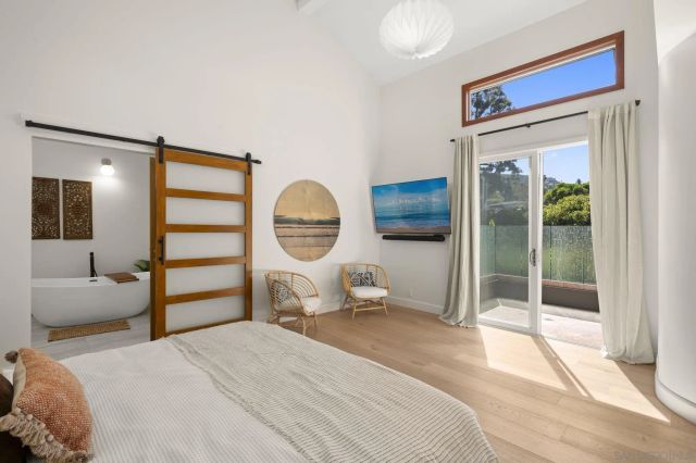 7911 El Paseo Grande, La Jolla, CA 92037