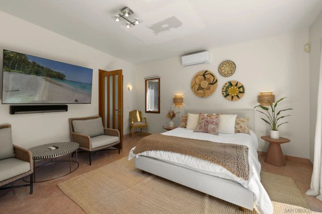 7911 El Paseo Grande, La Jolla, CA 92037