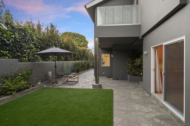 7911 El Paseo Grande, La Jolla, CA 92037