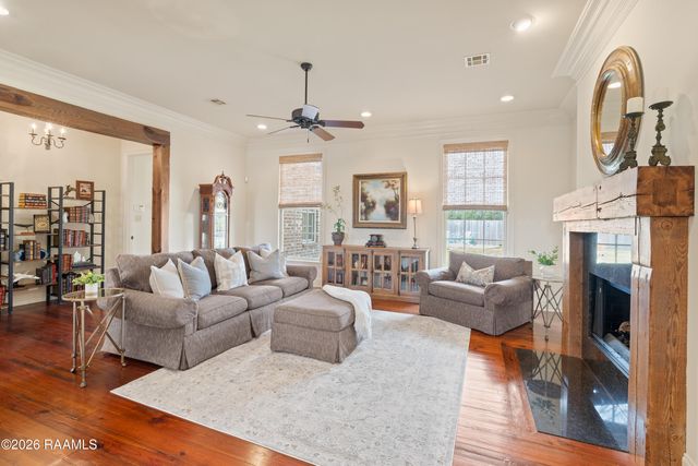 102 Marble Creek Cove, Lafayette, LA 70508