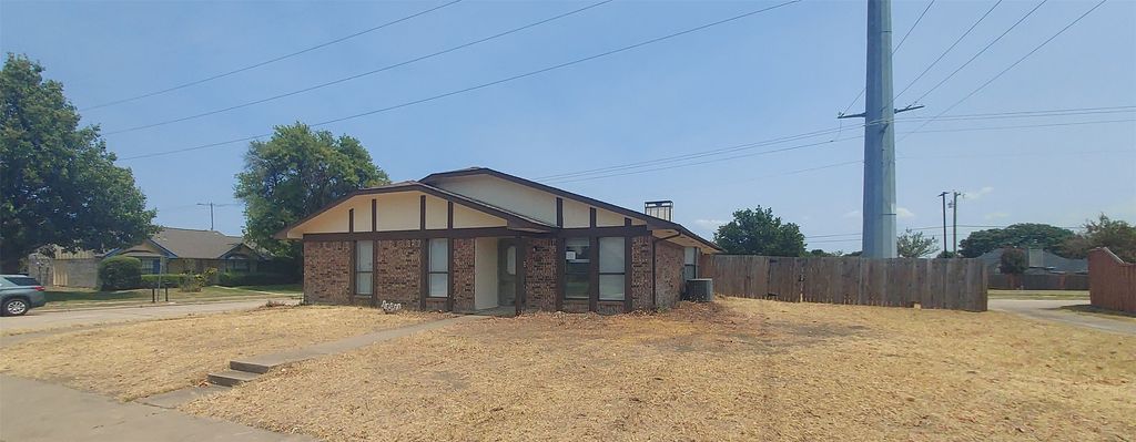 4102 Blacksmith Drive, Garland, TX 75044