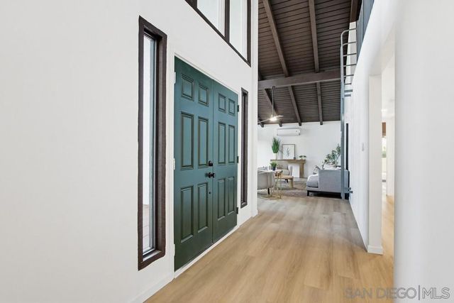 1172 North Ave, Escondido, CA 92026