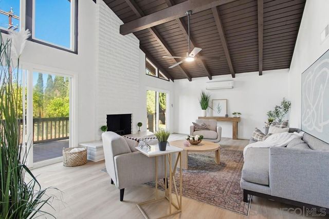 1172 North Ave, Escondido, CA 92026