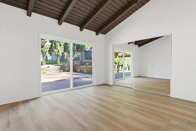 1172 North Ave, Escondido, CA 92026