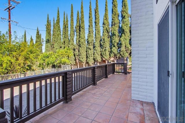 1172 North Ave, Escondido, CA 92026