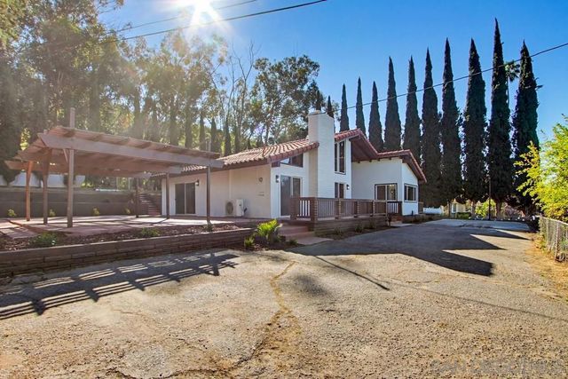 1172 North Ave, Escondido, CA 92026