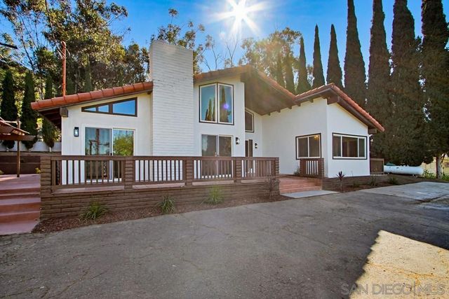 1172 North Ave, Escondido, CA 92026