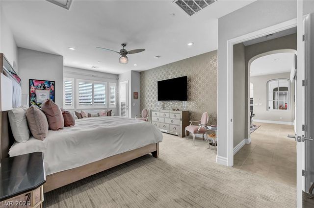 39 Contrada Fiore Drive, Henderson, NV 89011