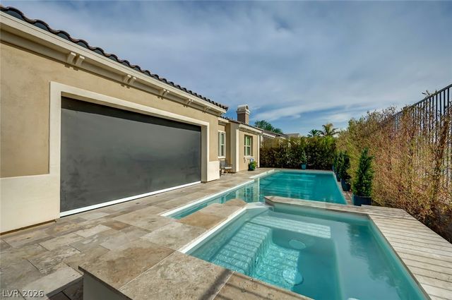39 Contrada Fiore Drive, Henderson, NV 89011
