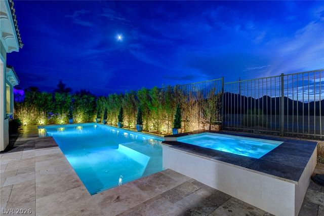 39 Contrada Fiore Drive, Henderson, NV 89011