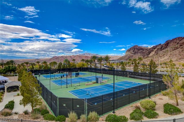 39 Contrada Fiore Drive, Henderson, NV 89011