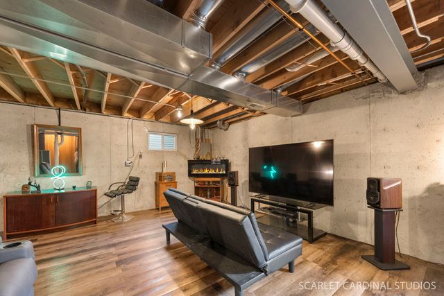 741 Cooper Court E, Aurora, IL 60504