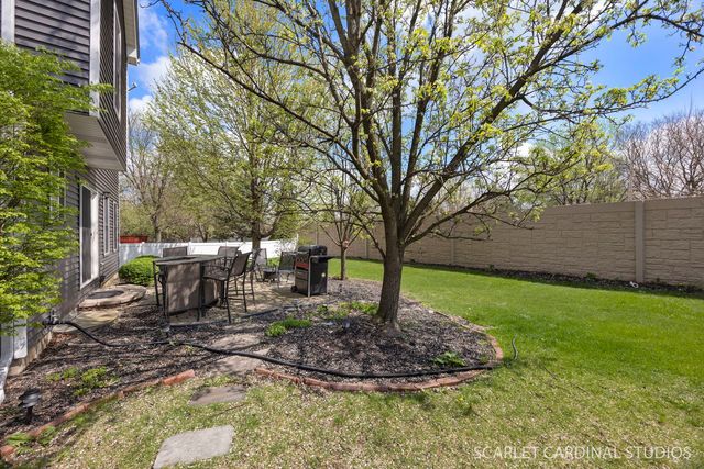 741 Cooper Court E, Aurora, IL 60504
