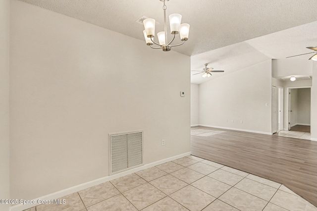 1337 Pakenham Street NW, Palm Bay, FL 32907