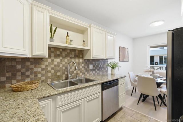 1030 Robinson Ave 312, San Diego, CA 92103