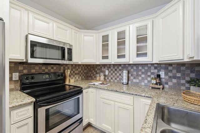 1030 Robinson Ave 312, San Diego, CA 92103