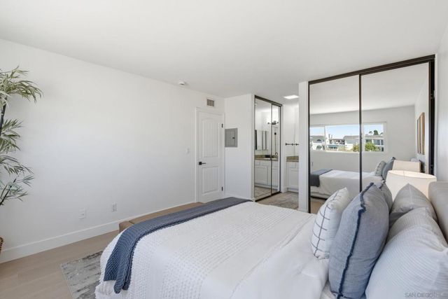1030 Robinson Ave 312, San Diego, CA 92103