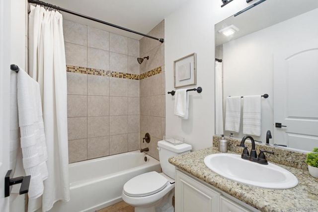 1030 Robinson Ave 312, San Diego, CA 92103