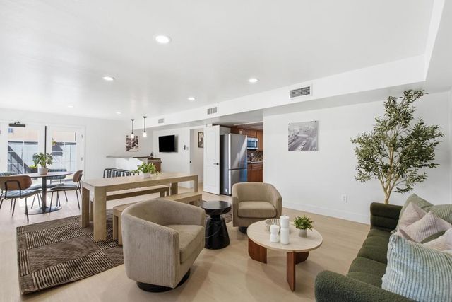 1030 Robinson Ave 312, San Diego, CA 92103